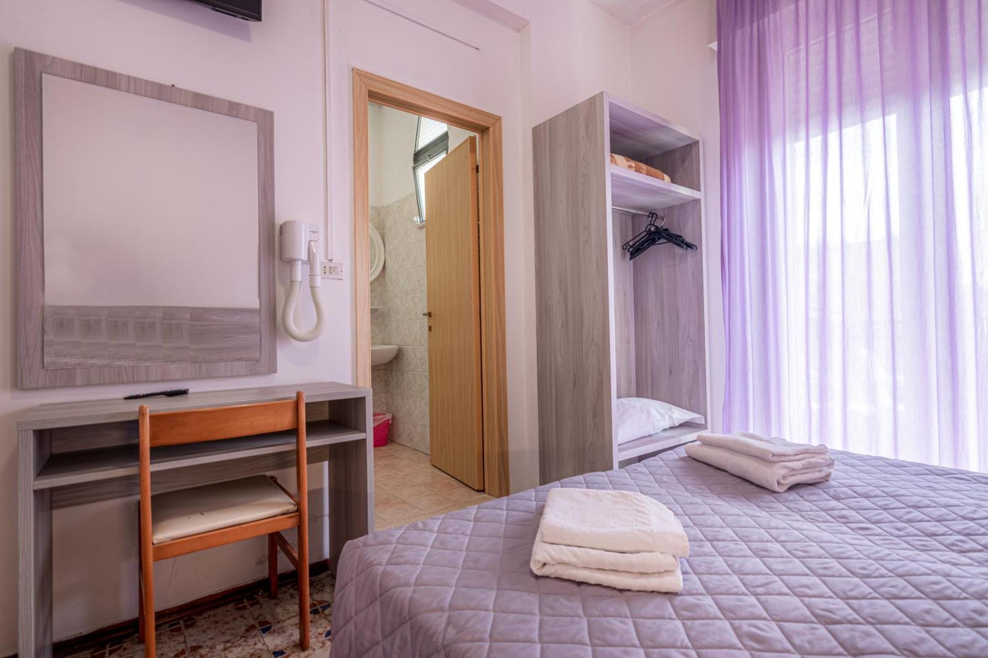Hotel Stradiot リミニ エクステリア 写真